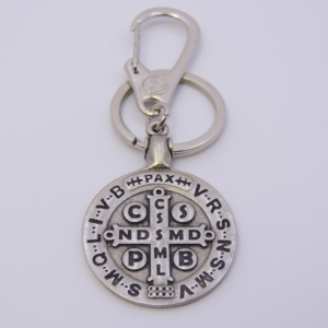 Chaveiro Medalha de São Bento em Metal com Mosquetão