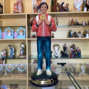 Imagem Beato Carlo Acutis em Resina 20cm